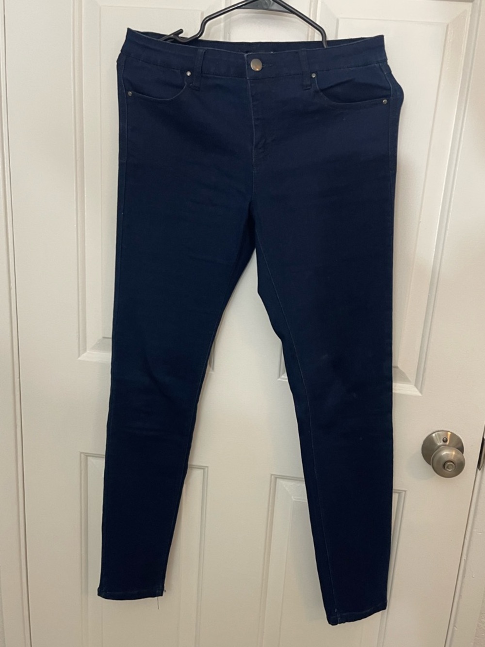 Forever 21 Navy Skinny Jeans for Women